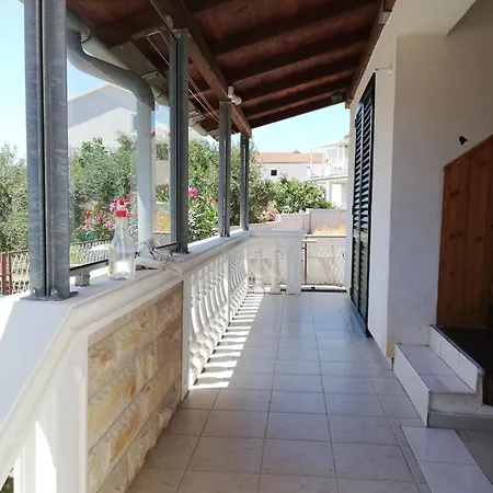 Simona Tribunj Appartamento *